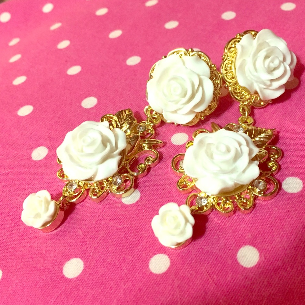 Earrings.